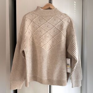 Calvin Klein oversized women’s sweater, beige, new with tags tan, Sz M Chunky